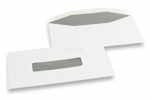 Enveloppes à fenêtre, blanche, 109 x 224 mm, fenêtre 25 x 110 mm, position de la fenêtre à 53 mm du gauche et à 40 mm du bas, gommée, 80 grammes | PIT Packaging.be/fr | Paysdesenveloppes